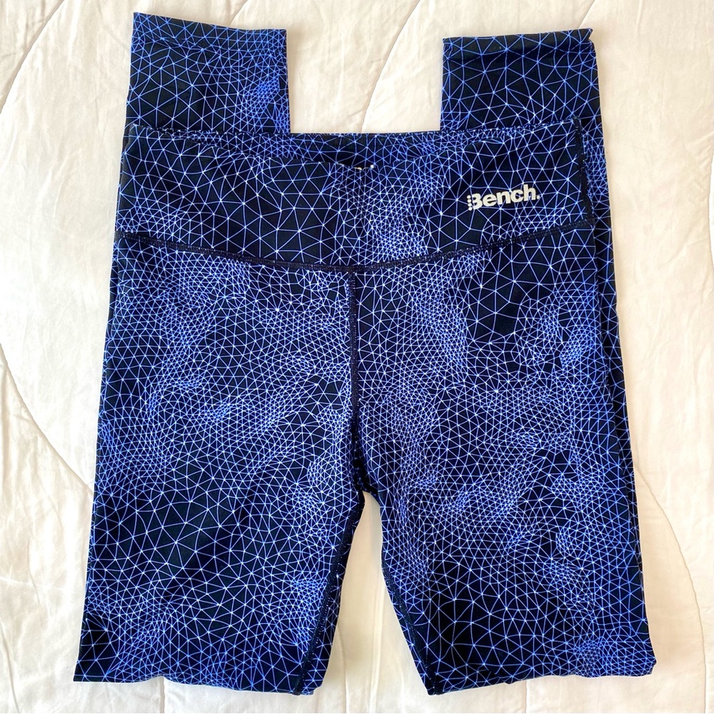 Bench Leggings size M Abstract Geometric Neon Blue on Black - Manchester UK